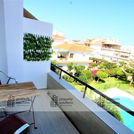 Carihuela Playa - 2ª Linea De Playa - Piscina - Parking Gratis Lägenhet Torremolinos Exteriör bild